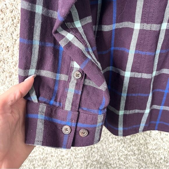 Duluth Trading Shirt Women’s 2X Free Swingin' Purple Plaid Button Down Flannel - Picture 4 of 5